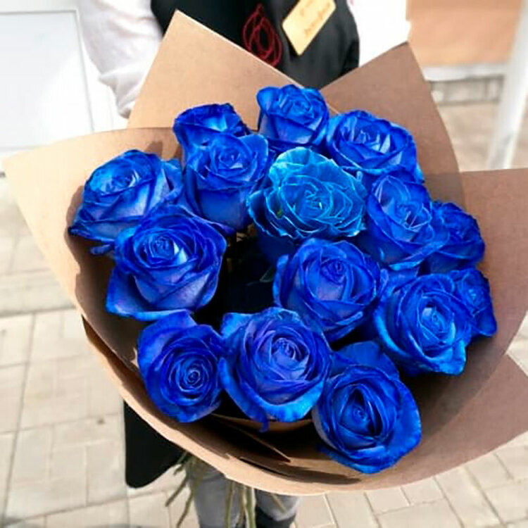 Букет из 11 синих роз